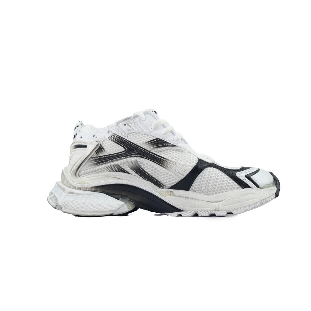 Balenciaga Gradient White and black runner