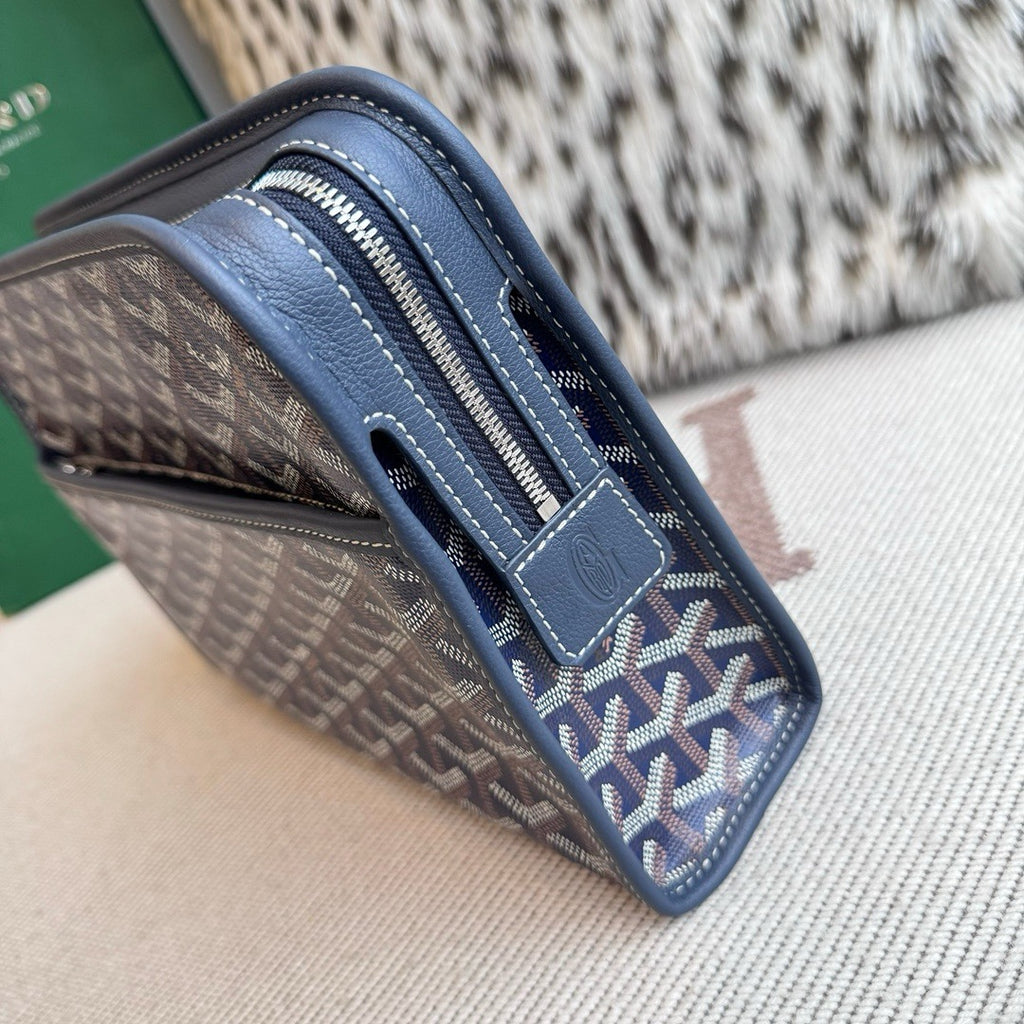 Goyard Navy blue Clutch bag