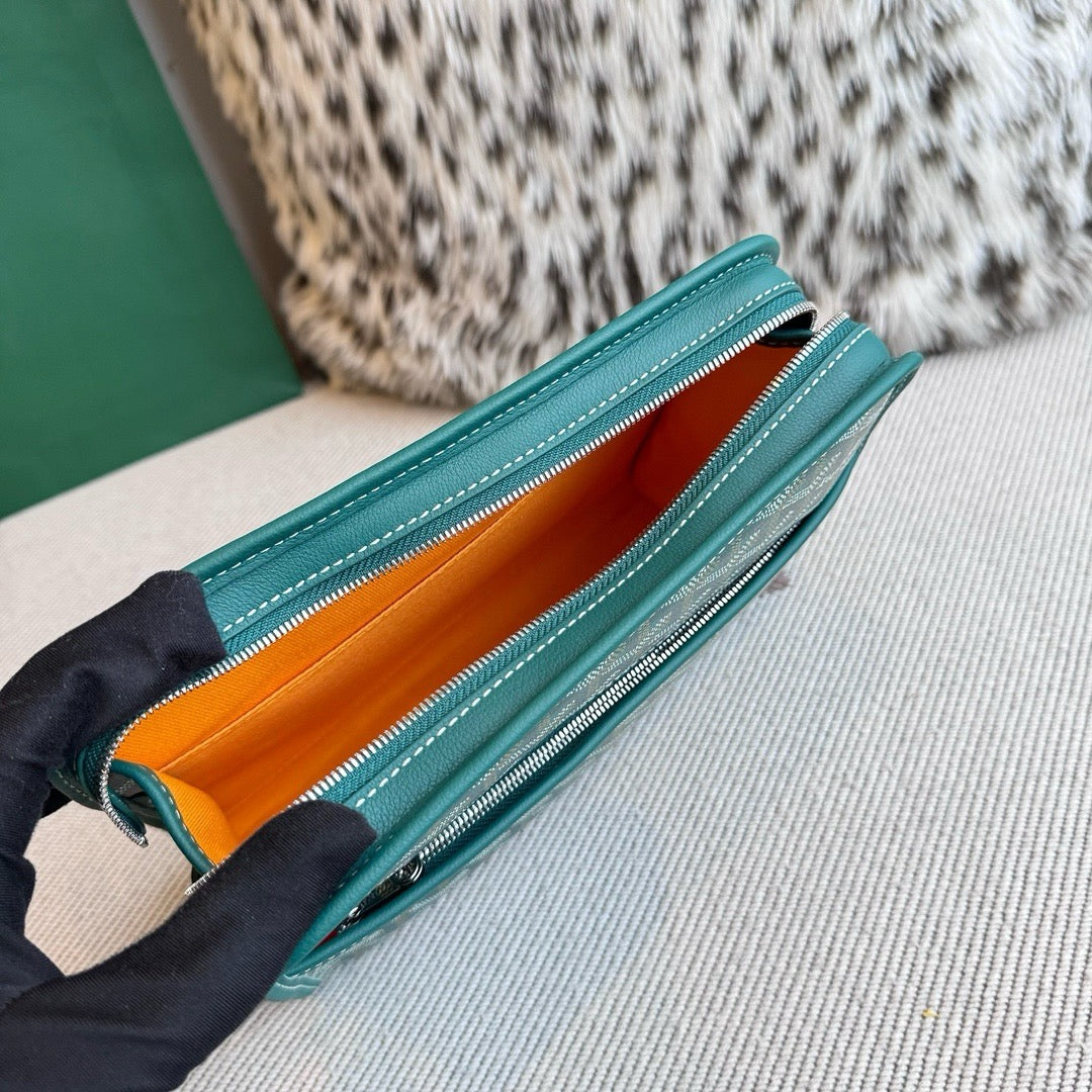 Goyard Green Clutch bag