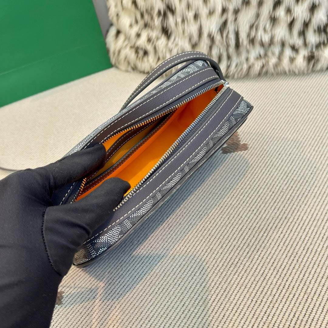 Goyard Gray Crossbody bag