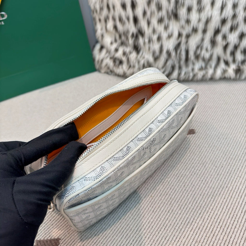 Goyard White Crossbody bag