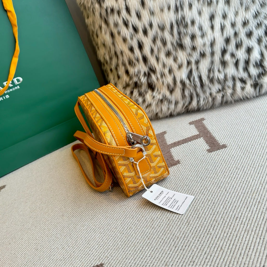 Goyard Yellow Crossbody bag