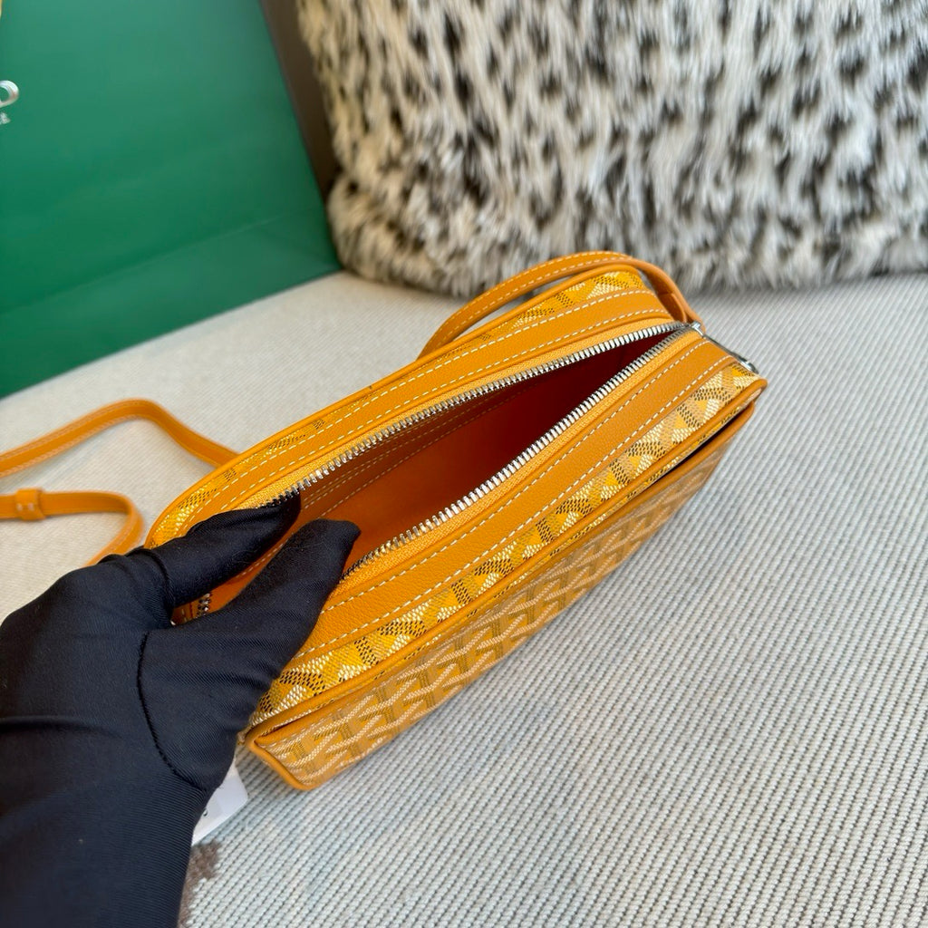 Goyard Yellow Crossbody bag