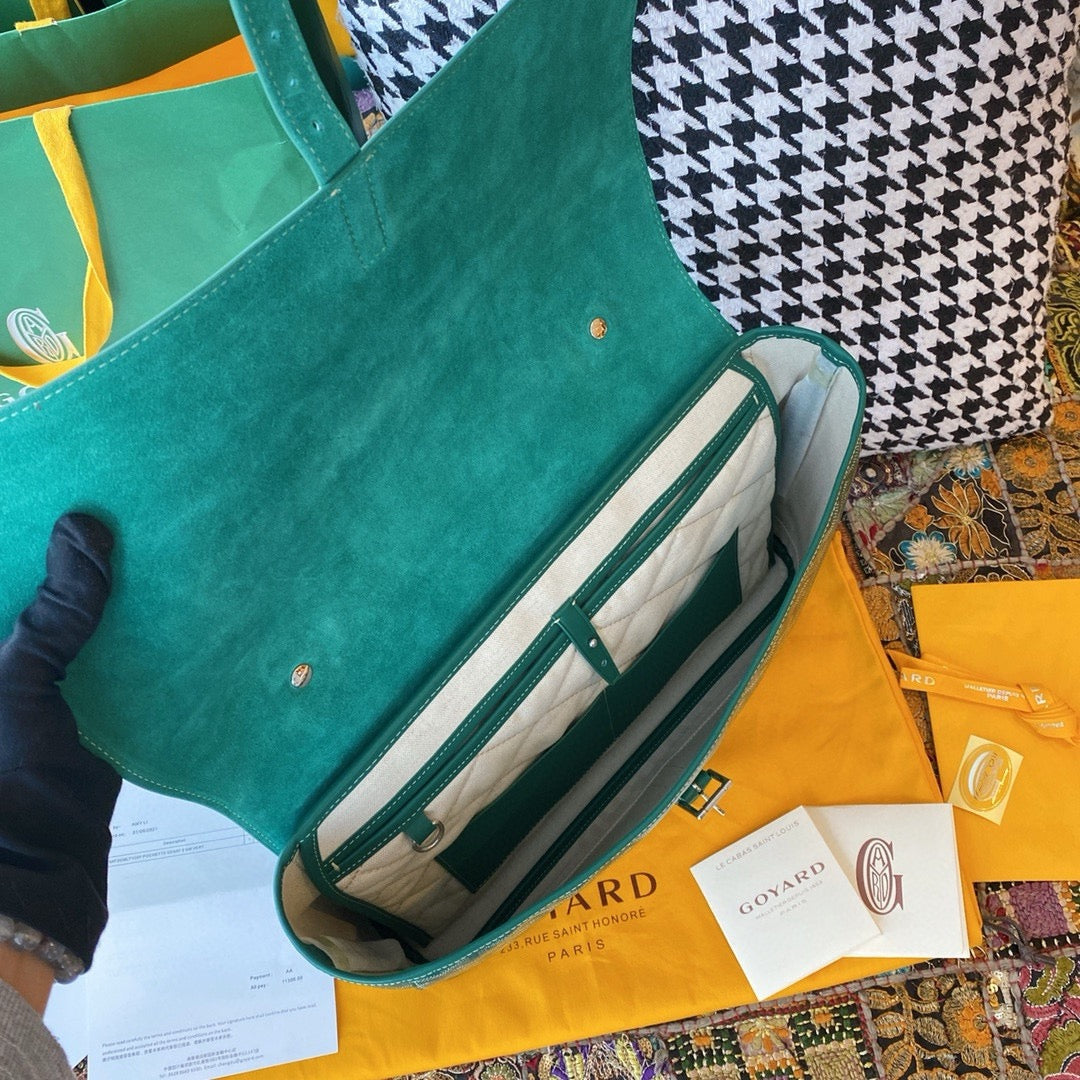 Goyard Green Crossbody bag