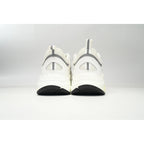 Dior White B22