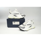 Dior White B22
