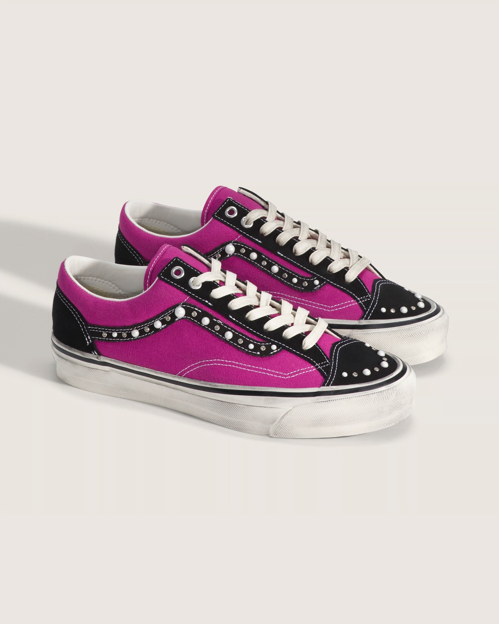 Pearl vans