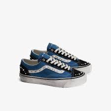 Pearl vans